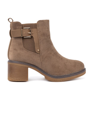Stivaletti beige eleganti con tacco comodo