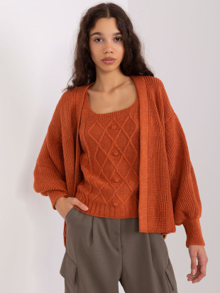 Completo arancione scuro con maniche a sbuffo