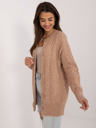 Pullover comodo color camel