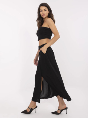 Elegantna crna midi suknja