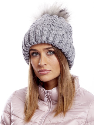 Cappello grigio scuro con motivo a treccia