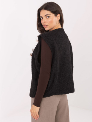 Gilet nero in maglia con tasche