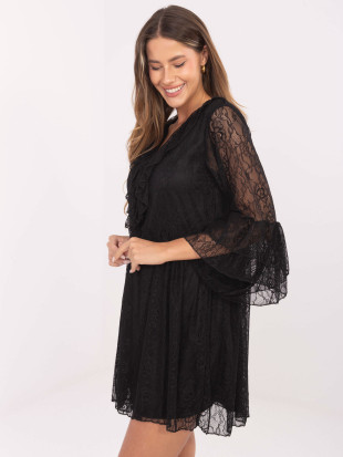 Abito mini nero svasato con pizzo e laccetti