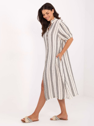 Abito oversize con scollatura a V in bianco e nero