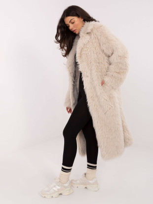 Elegante cappotto beige da donna con fodera