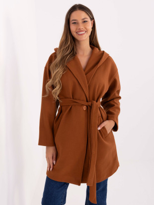 Cappotto beige da mezza stagione con cappuccio e cintura